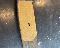 Sunova Shorty 9'2 28 inches 9 cm stand up paddle wave & cruising board