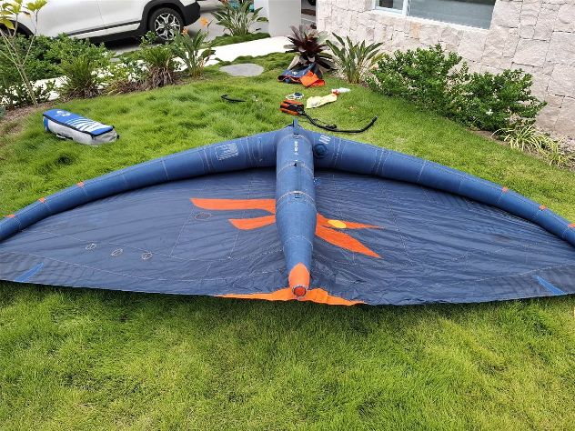F-One Cwc 8M & Strike V2 5.5M