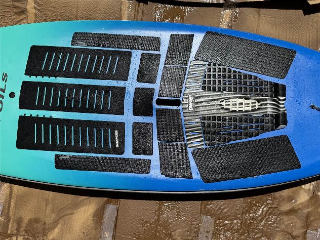 2023 DC Custom Wing/Sup 126 Litres - 6.6 cm