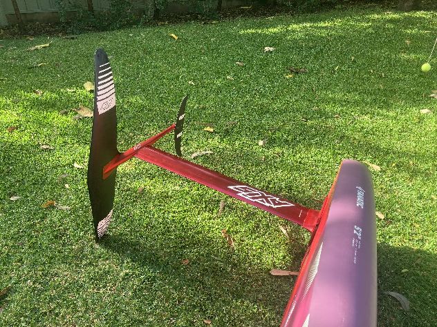 2021 Fanatic Sky Wing 5’2” & Axis Foil - 5' 2", 85 Litres