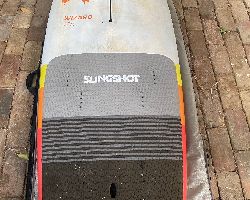 Slingshot Wizard 125 5' 8" foiling all foiling