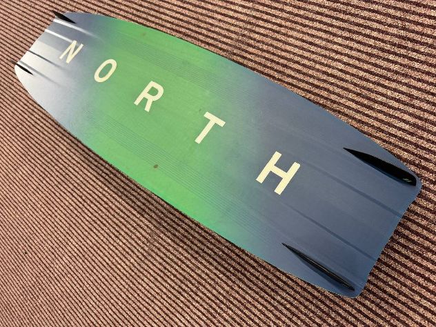 2020  North Atmos - 136 cm