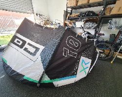 Core Xr8 10 metre kiteboarding kite