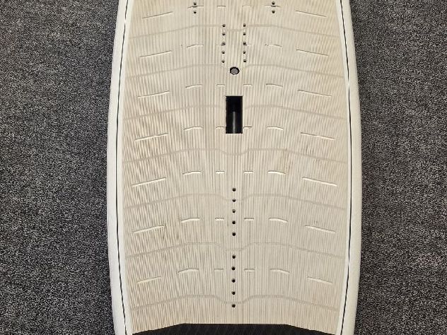 2025 Naish Hover Crossover 105L - 6' 8"