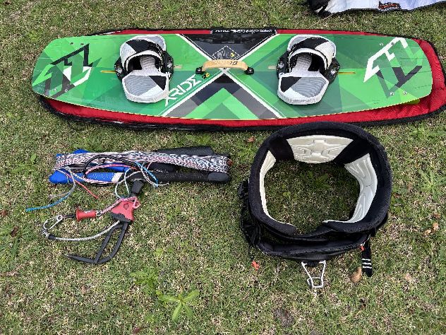 2018 Ozone Enduro V2 12 M & 9M + Contact V4 Bar