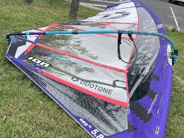 2024 Duotone Warp Fin - 6.8 metre