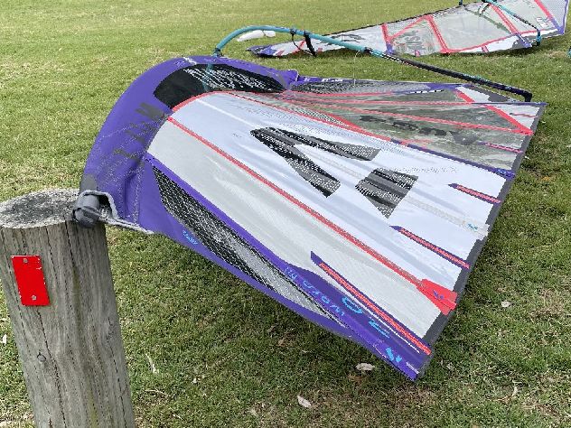 2024 Duotone Warp Fin - 6.8 metre