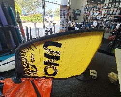 Ozone Uno V2 kitesurfing kite