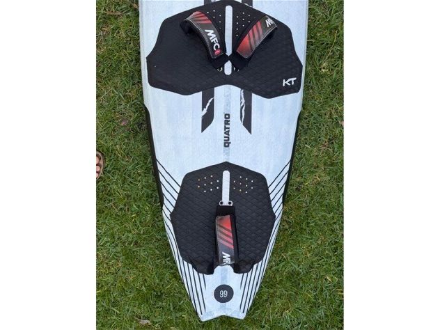 2024 Quatro Pyramid 99 - 232 cm, 99 litres
