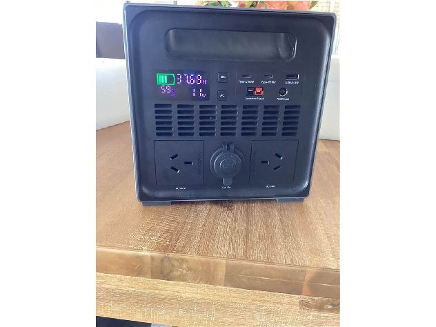 2024 Voltz Power Station 1000 W