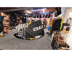Core Gts 5 10 metre kitesurfing kite