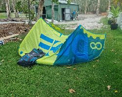North Dice 8 metre kiteboarding kite