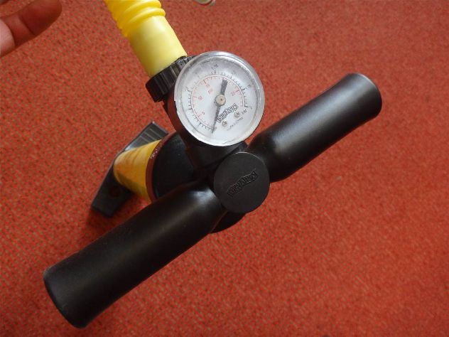 JP Australia Inflatable Sup Pump Yellow