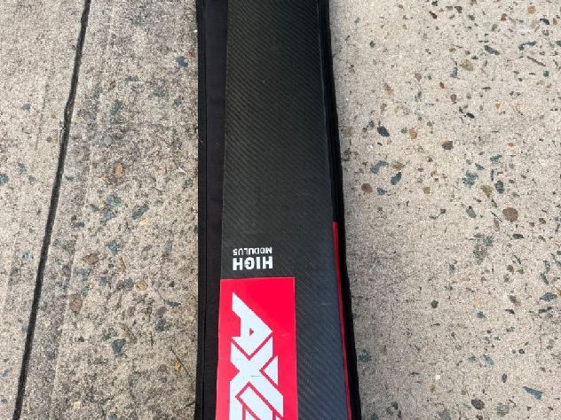 2024 Axis Mast Hm 75Cm - 75 cm