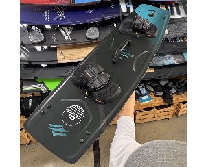 2025 Naish Motion Nvision - 134 cm