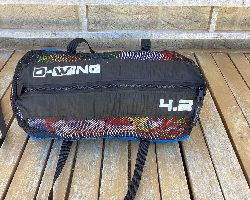  Flow D -Wing   4.2 M  Parawing  As New 4.2 cm foiling all foiling