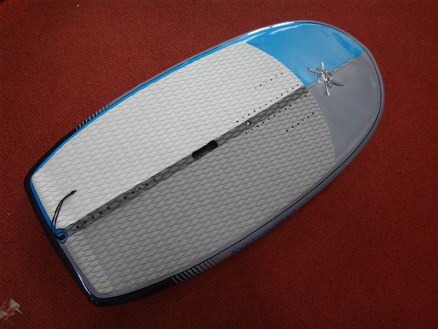 2022 Naish Hover Wingfoil Compact Le - 4' 5", 80 Litres