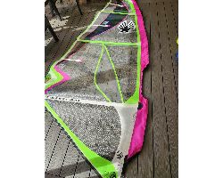 Ezzy Sails Elite 4 metre windsurfing sail