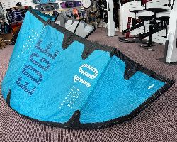 Ozone Edge V11 10 metre kiteboarding kite