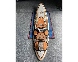JP Australia Freestyle Wave 84 84 litre 245 cm windsurfing board