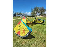 Duotone Dice Sls + Bar 10 metre kitesurfing kite