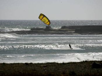 Improve your surf skills in Bali with Ben Wilson - Kitesurfing News