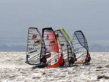 2009 Dwarf8 PWA Surf World Cup, Podersdorf, Austria - Day One - Windsurfing News