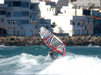 Surfing GC - A rare riding only day at Pozo - Windsurfing News