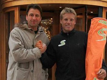 A Klass Act - Voget signs with Simmer for the new year - Windsurfing News