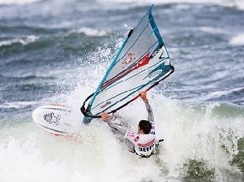 Luck of the Irish - Or bad luck in the case of young wave sailor Mikey Clancy - Windsurfing News