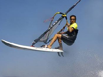 Nayra's 2010 Final Cut - Top women's wave sailor and all round heavy hitter - Windsurfing News